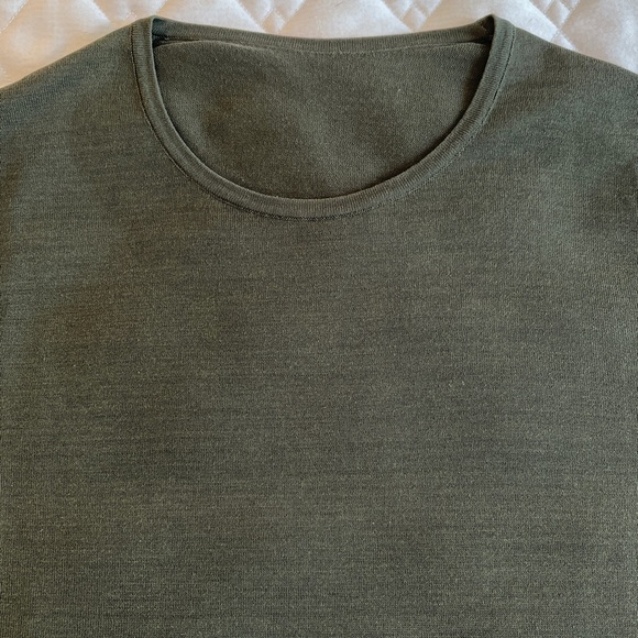 Lightweight Fine Cotton Knit shirt - Picture 2 of 5